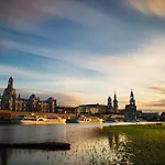 Indigo - Wettiner Platz By Ihg ドレスデン