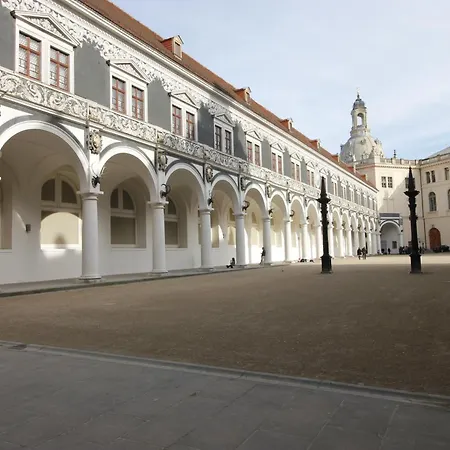 Indigo - Wettiner Platz By Ihg Hotel