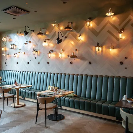 Отель Indigo - Wettiner Platz By Ihg