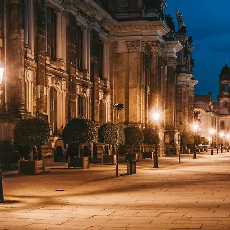 Indigo - Wettiner Platz By Ihg Hotel Dresden