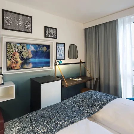 מלון Indigo - Wettiner Platz By Ihg 4*