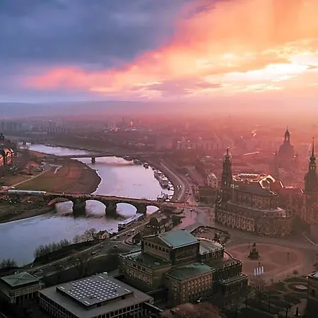Indigo - Wettiner Platz By Ihg Hotell Dresden