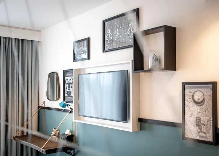 Отель Indigo - Wettiner Platz By Ihg Дрезден